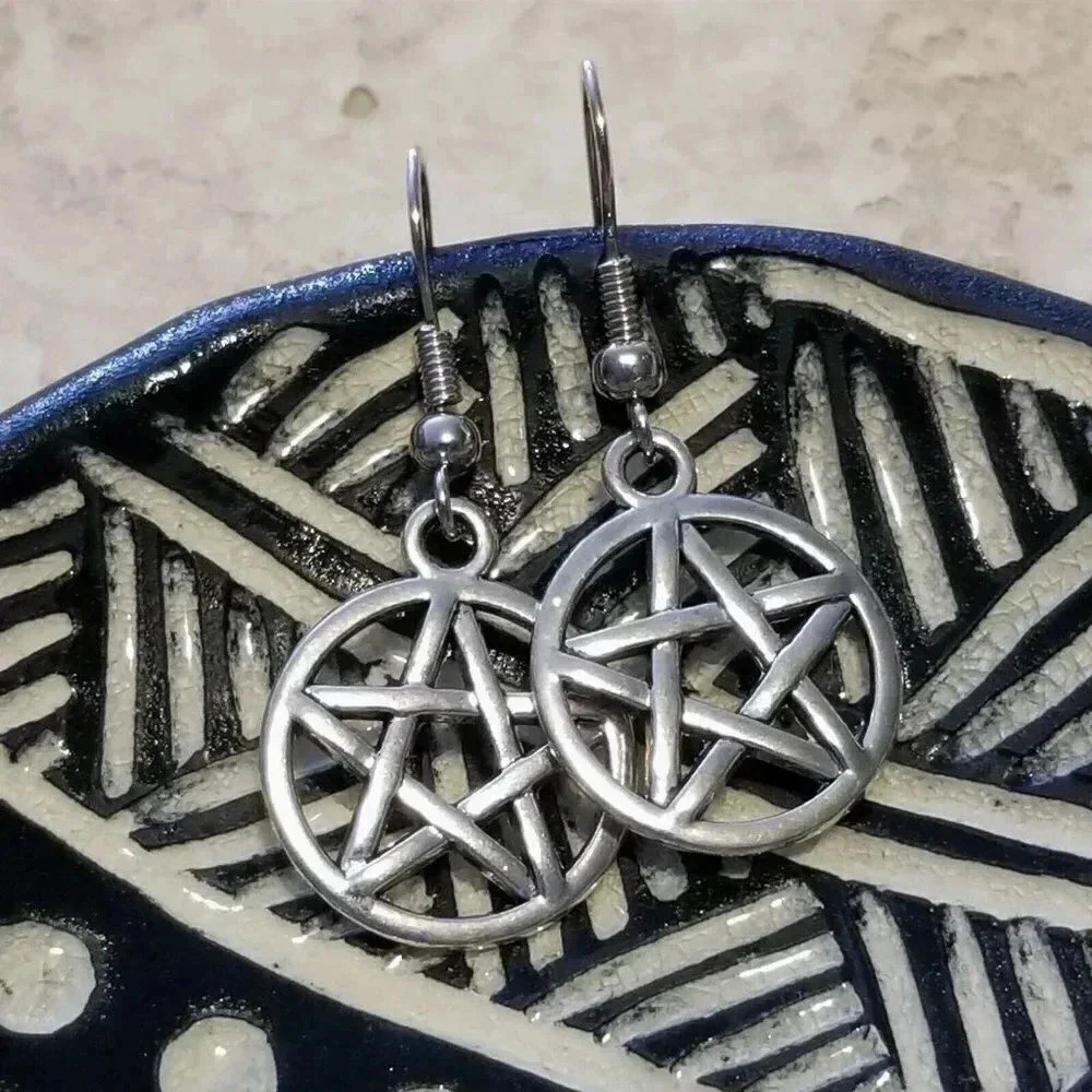 Handmade Antiqued Silver Plated Pentacle Wiccan Pagan Circle Drop Earrings